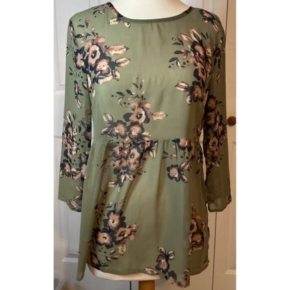 O’Neill Olive Green Semi Sheer Floral Romantic 3/4 Sleeve Blouse Top Medium - Picture 1 of 6